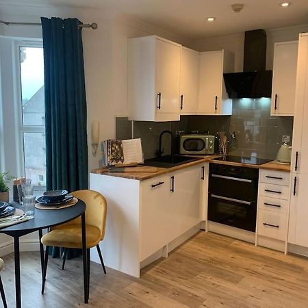 Alto - Lovely 2 Bedroom Serviced Apartment Bristol By Mint Stays Extérieur photo