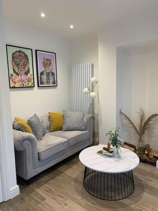 Alto - Lovely 2 Bedroom Serviced Apartment Bristol By Mint Stays Extérieur photo